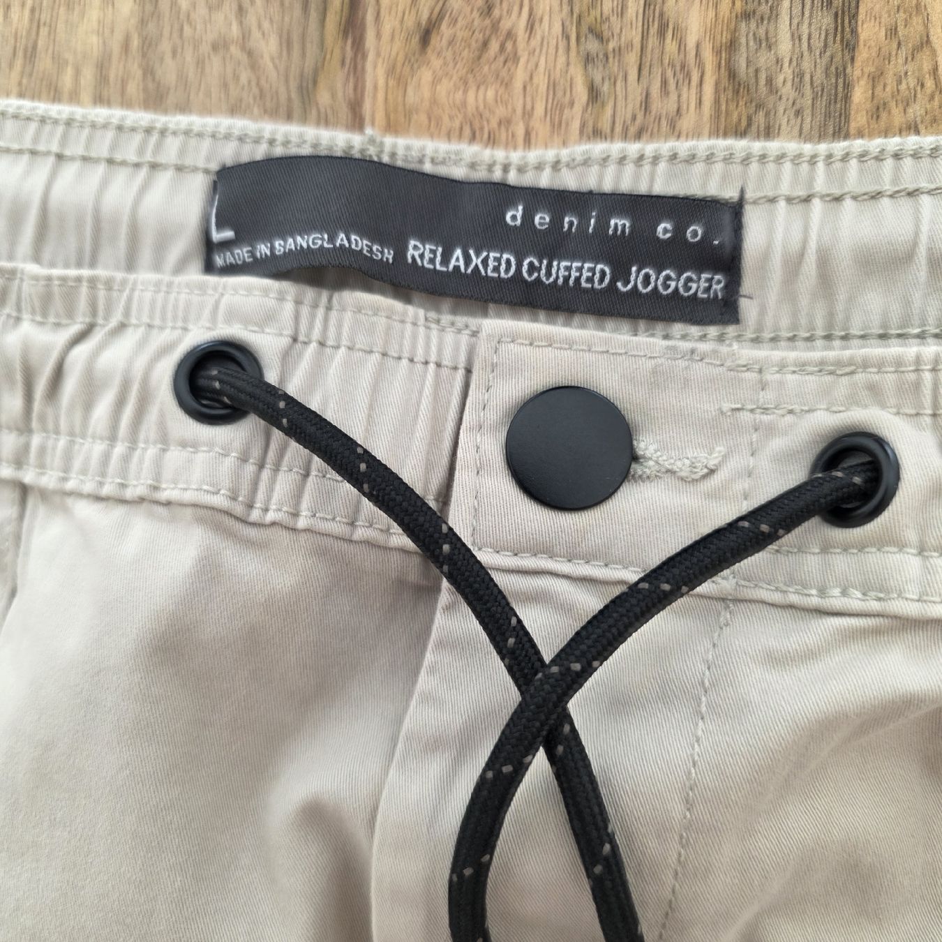Pantaloni: Denim Co. Jogger Hose Beige Grösse L – Usato da Rheinsulz venduto da Gilea 1