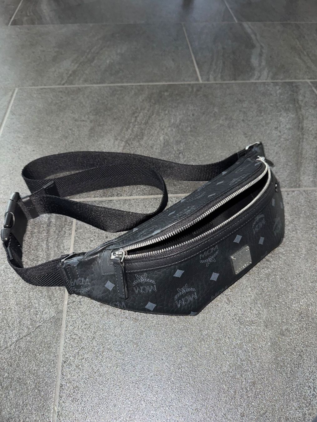Mcm Taschen: MCM Fursten Gürteltasche – Neu (gemäss Beschreibung) aus Hinwil von Oivil04 1