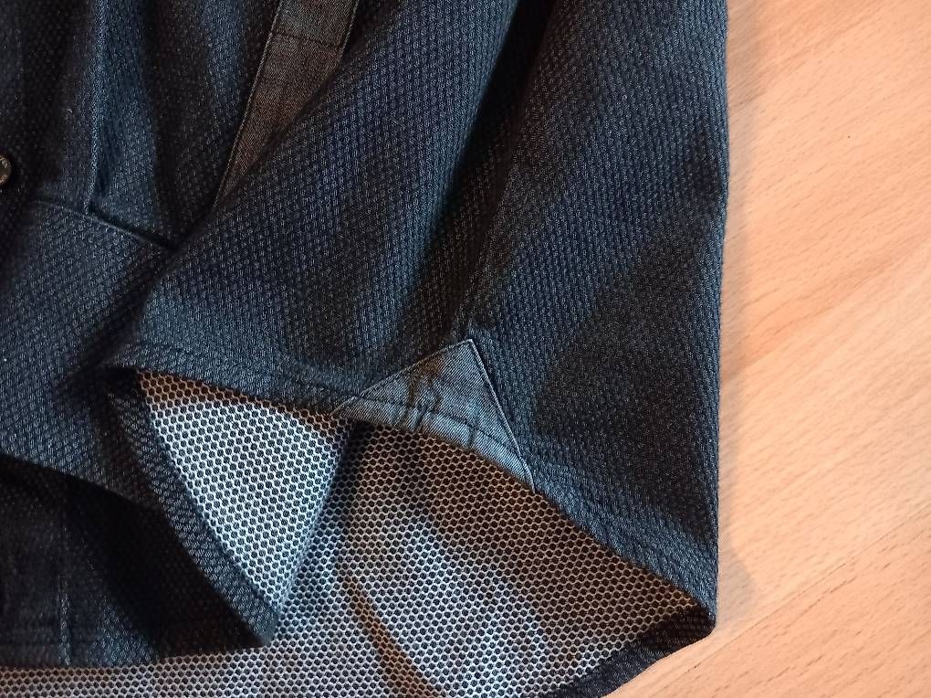 Camicie: Einstoffen Hemd Herren Grösse L – Usato da Belp venduto da Efflux 2