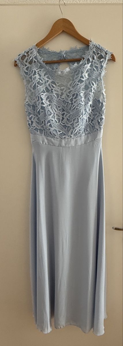 Vestiti: Abschlusskleid Gröss 38 – Usato da Frick venduto da 3zickzack9 1