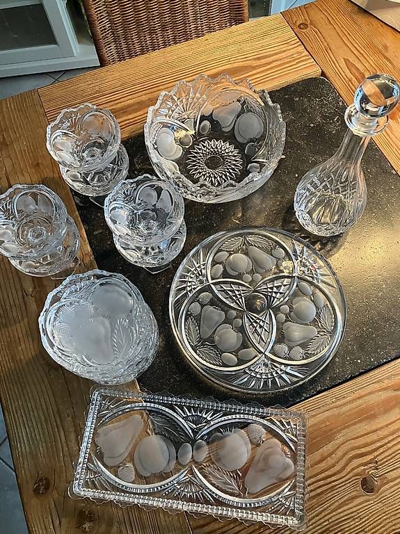 Assiettes: Vaisselle cristal de Boèmes 16 pièces – D'occasion à St-Barthélemy VD par VivianF 1