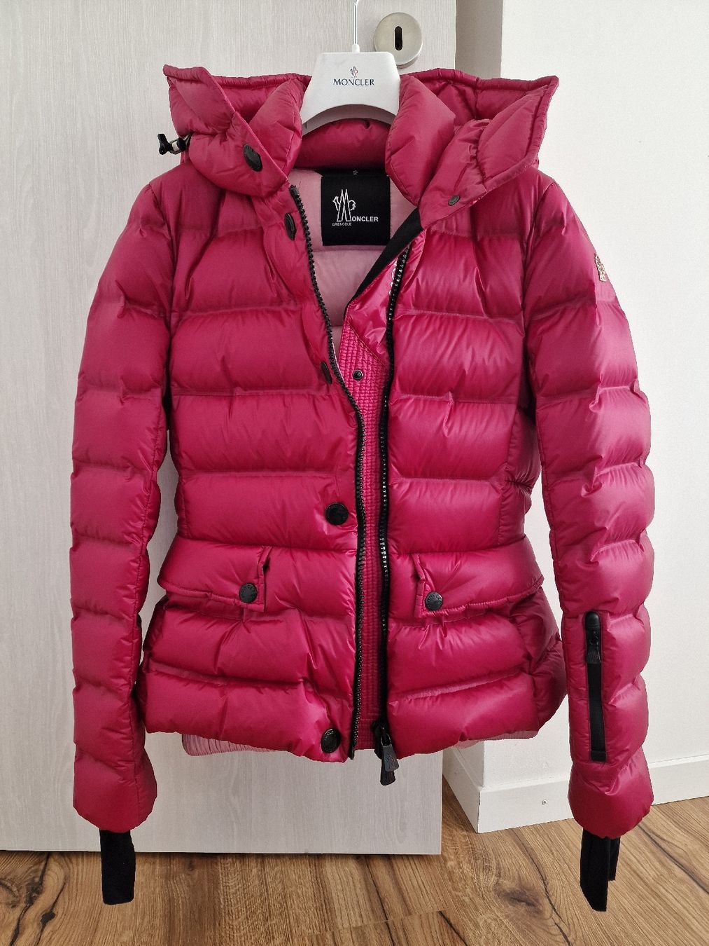 Moncler Giacche: Doudoune Moncler "Armotech" gr.1 (XS/S) – Usato da Yverdon-les-Bains venduto da Ed9lude