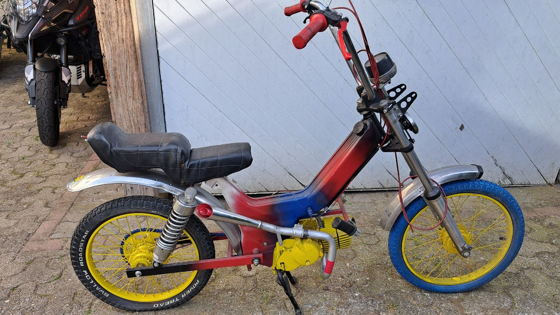 Puch Ciclomotori: Puch maxi n custom – Difettoso da Avry-sur-Matran venduto da Bray94