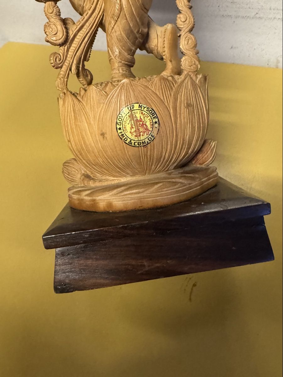 Sculptures & Statues: Holz Skulptur  – D'occasion à Schlieren par Freundlich02 5