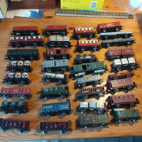 Märklin 30 Wagen (764)