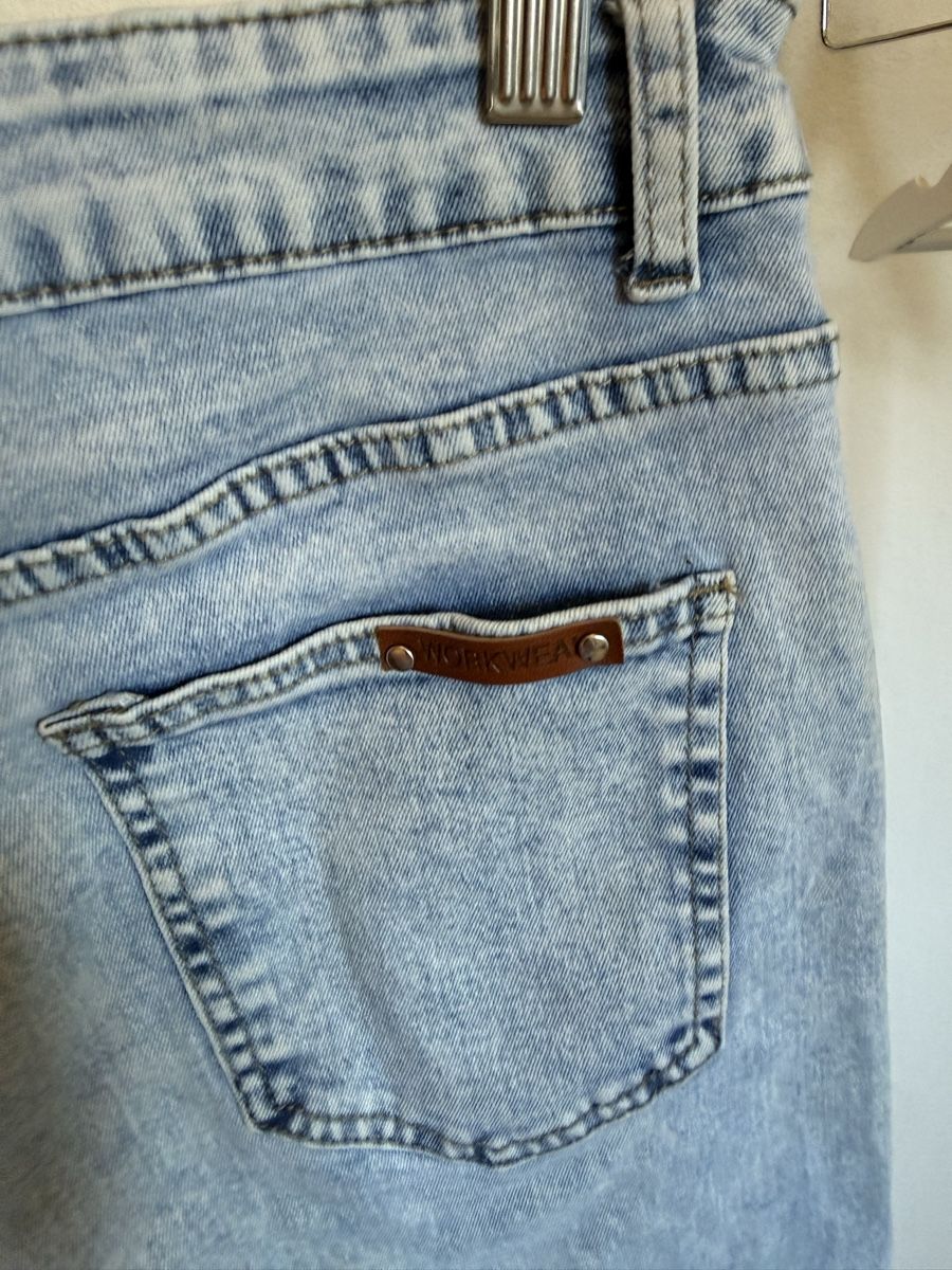 Shein Pantaloni: Jeans Workwear hellblau Grösse XXL  – Usato da Biberist venduto da bierikim 2