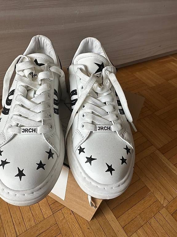 Damenschuhe: John Richmond sneakers Donna – Gebraucht aus Balerna von koc_2zyj 1