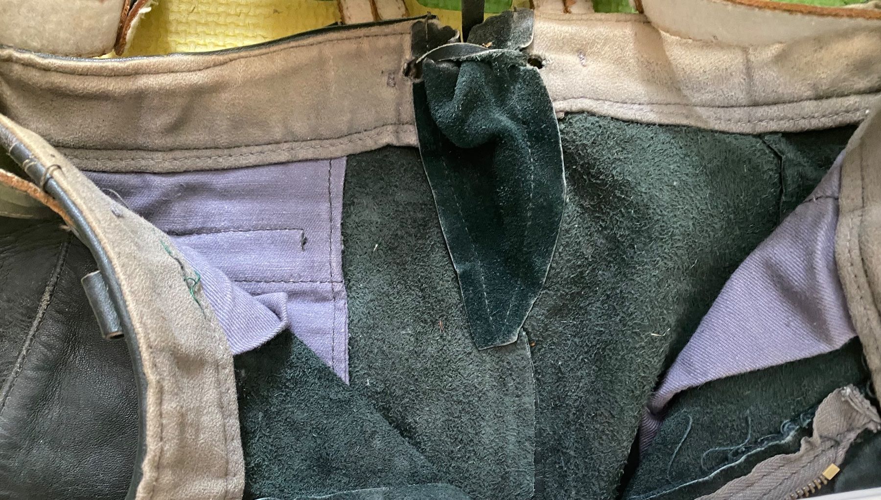 Pantaloni: 1 Kinder-Lederhose für ein Junge – Usato da Schnottwil venduto da Chasarmar 5
