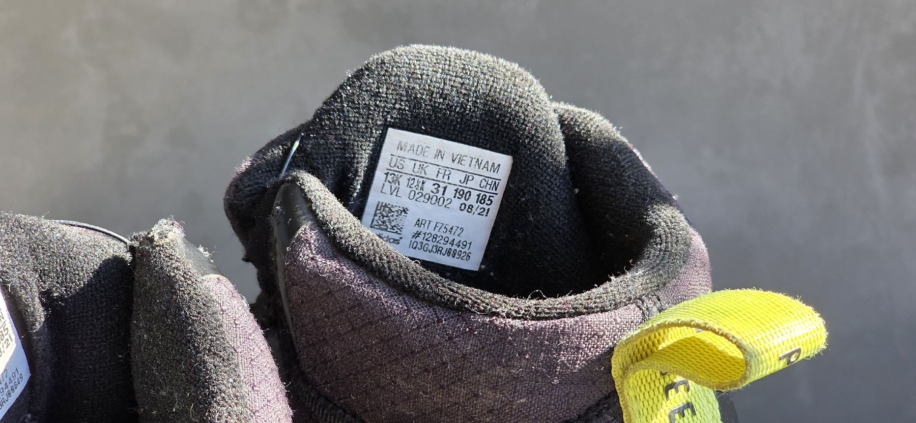 Adidas Scarpe per ragazzi: Adidas Terex Kinder Sneaker Gr 31 – Usato da Stäfa venduto da Espresso_Macchiato 2