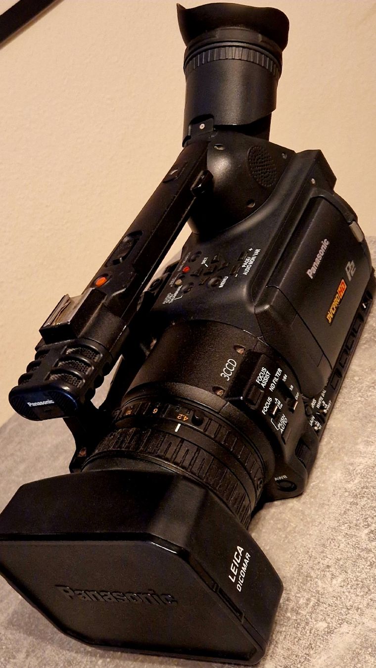 Panasonic Videocamere: PANASONIC P2  HVX200  & FISHEYE  NEW – Usato da Viganello venduto da valentina100 1