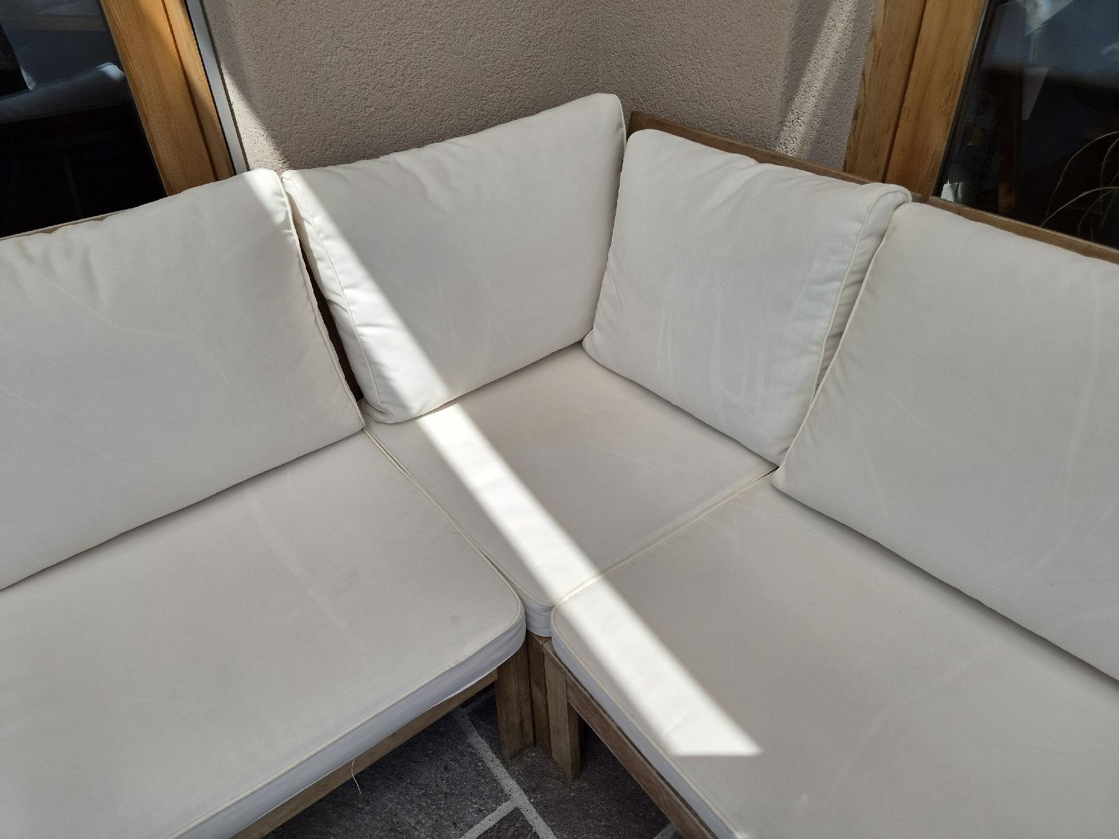 Divani: Coole Lounge mit Tisch - flexible Elemente ab Fr. 1.- – Usato da Schöftland venduto da kosi86 2