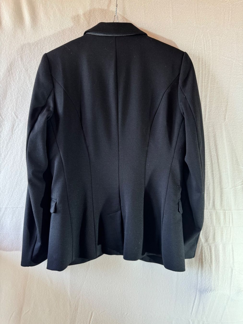 H&M Giacche: schwarzer Blazer von H&M Gr. 38 – Usato da Grosswangen venduto da second_hand_dress 4