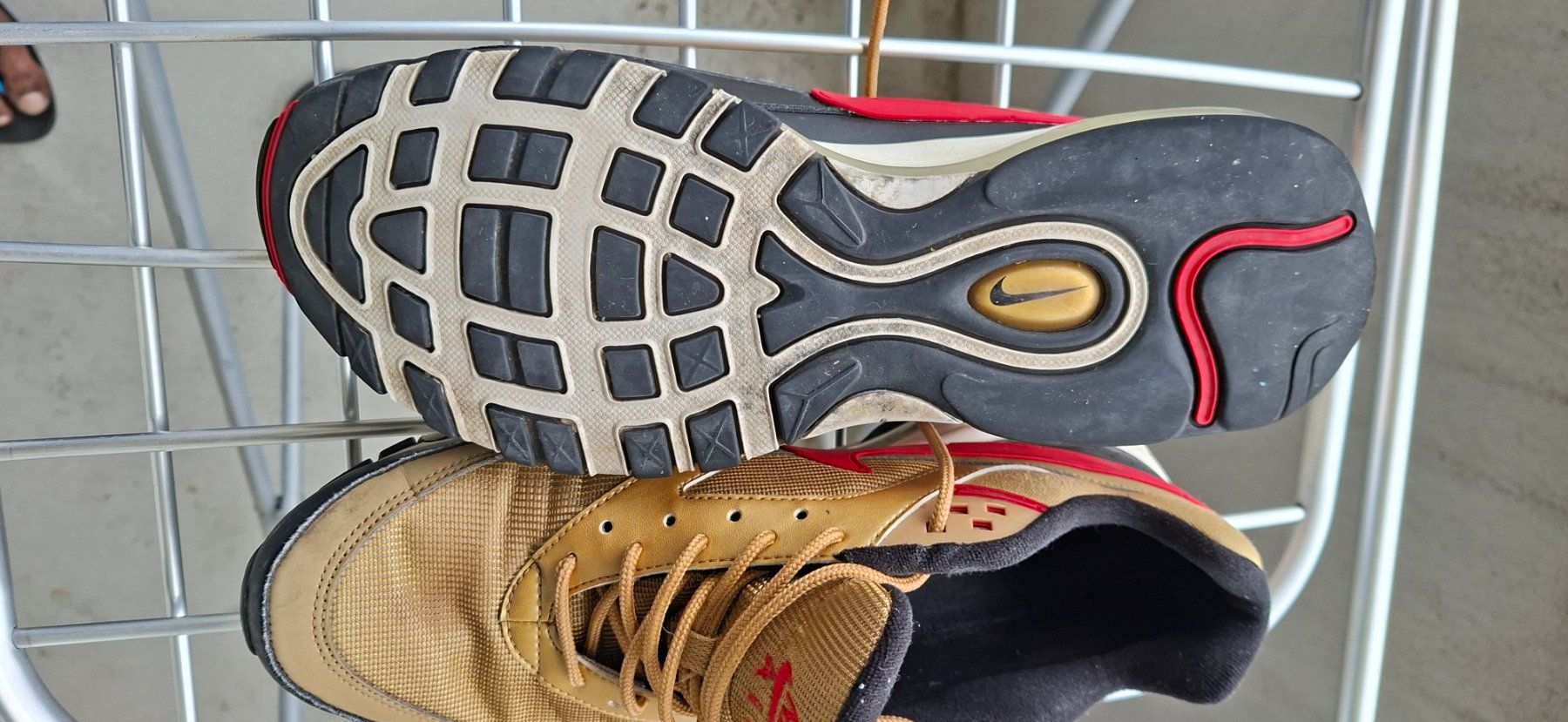 Nike Herrenschuhe: Nike Air Max Grosse 45 – Gebraucht aus Kloten von Ros73 2