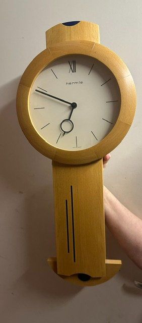 Stand- & Wanduhren: Wanduhr Holz Hermle Pendeluhr – Gebraucht aus Pfäffikon ZH von thf_rqs2