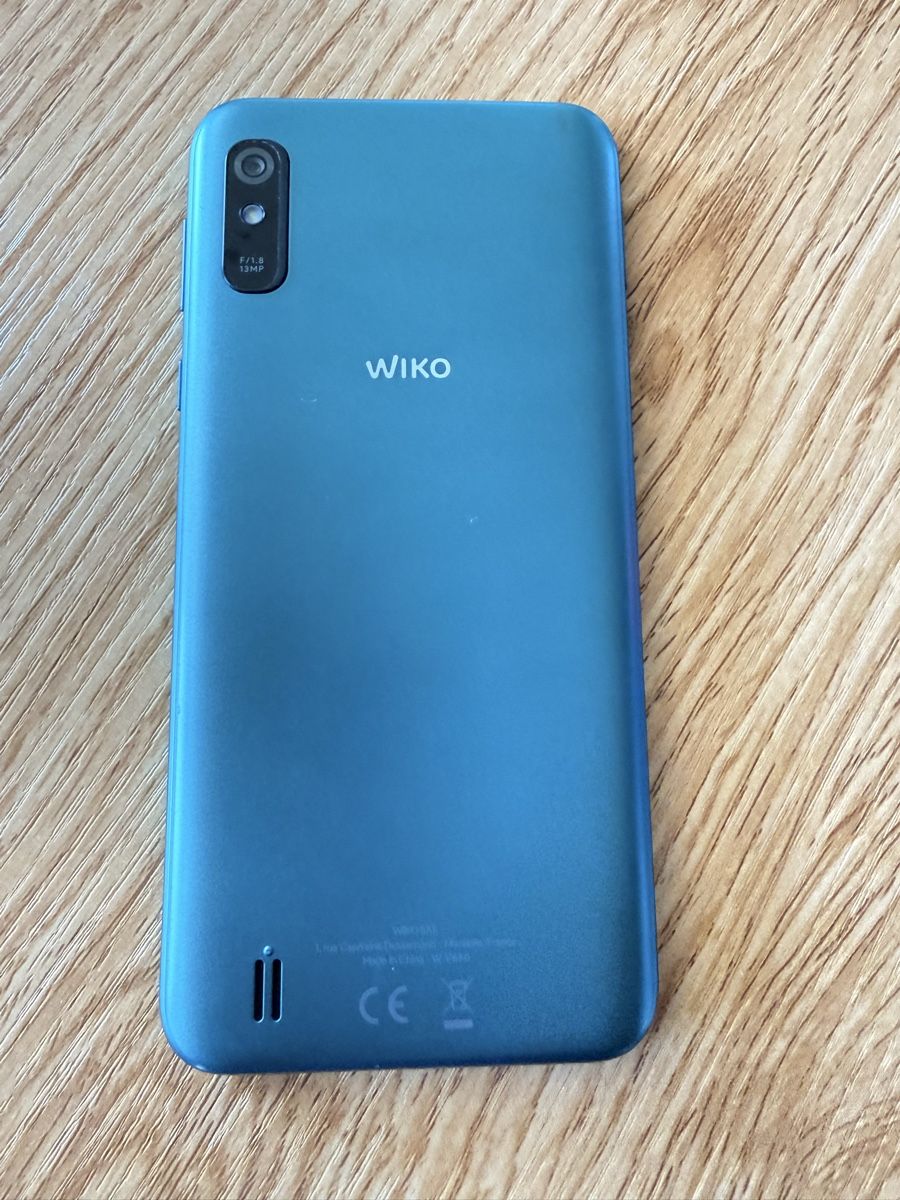 Wiko Portables: Wiko Y81 Slim Model Smartphone – Neuf (Voir description) à Lachen SZ par muben_ge98