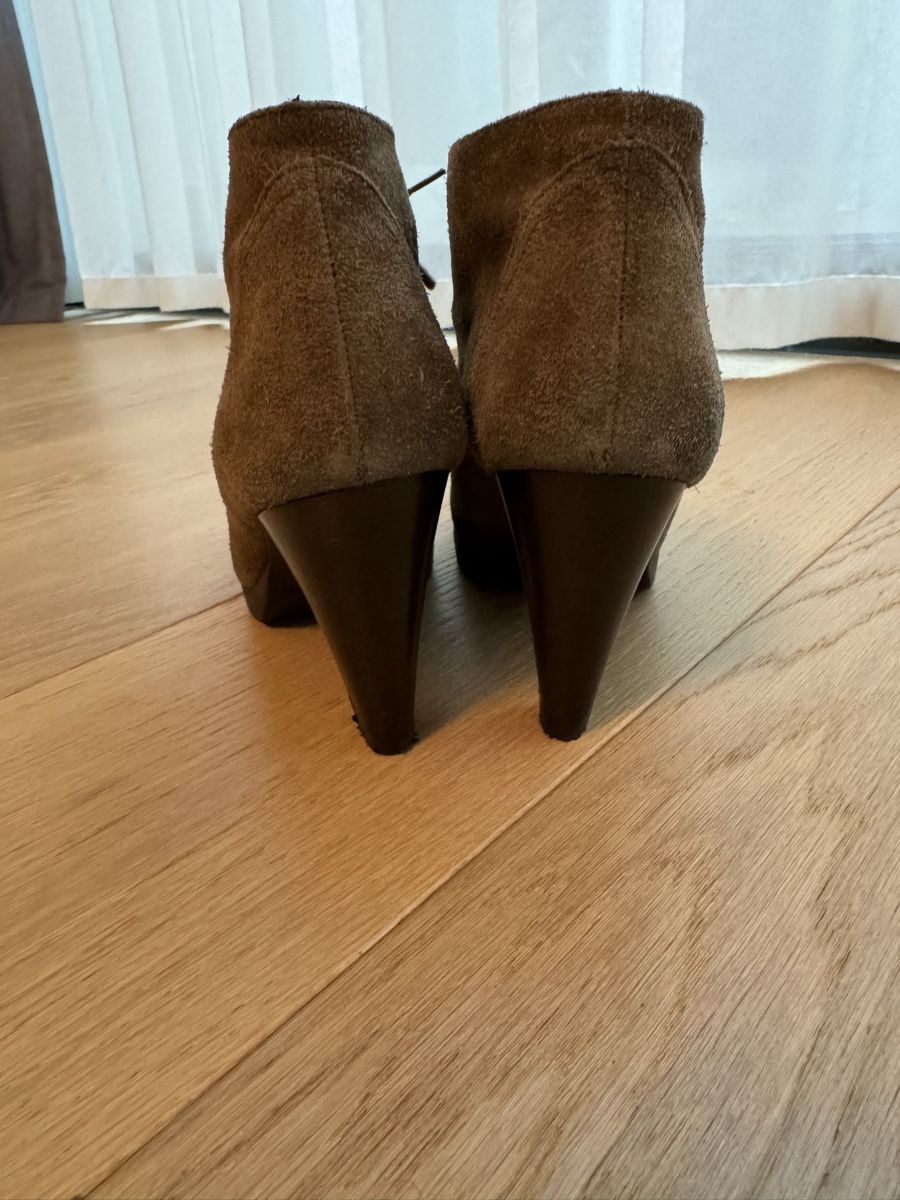 Scarpe da donna: Stylish Mirelli Suede Ankle Boots sz 39 – Usato da Vesenaz venduto da nat_mq8l 2