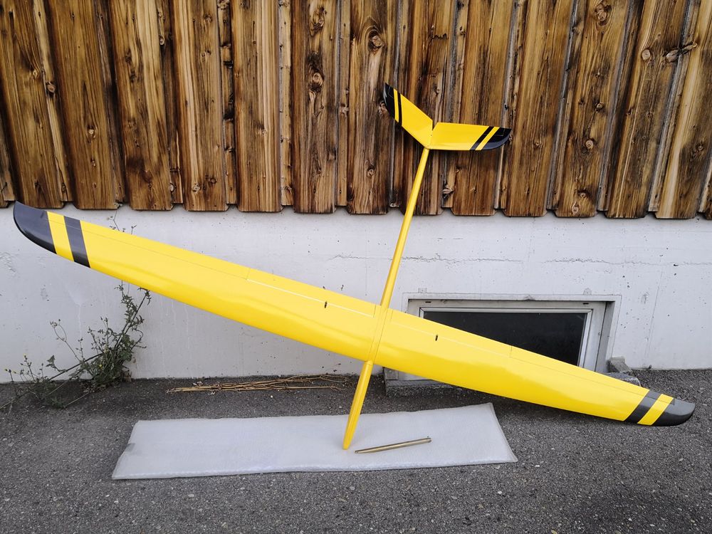 F3F Modell Demo (Defekt) in Uzwil für CHF 326 – nur Abholung auf ...
