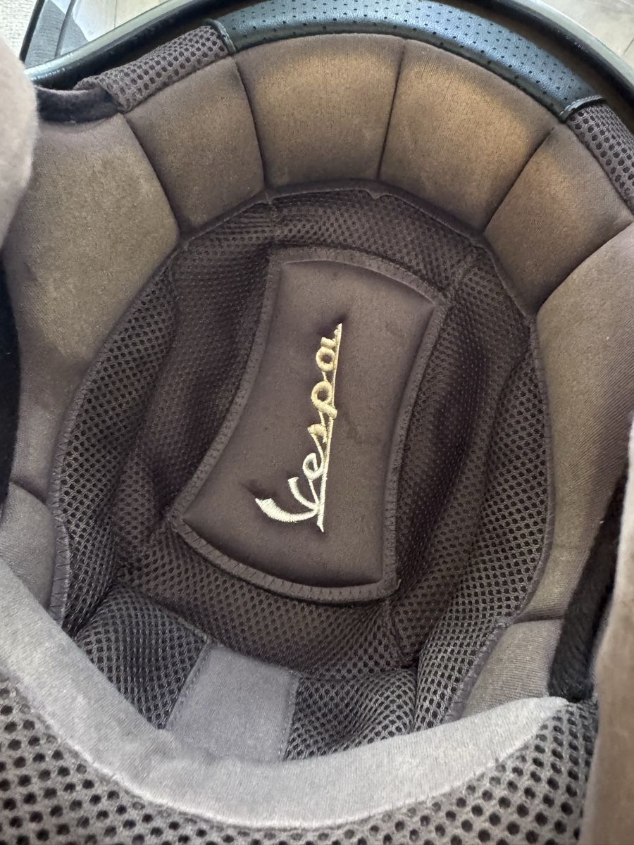 Vespa Casques & visières: Weisser Vespa Helm – D'occasion à Biel/Bienne par Ilona05 5