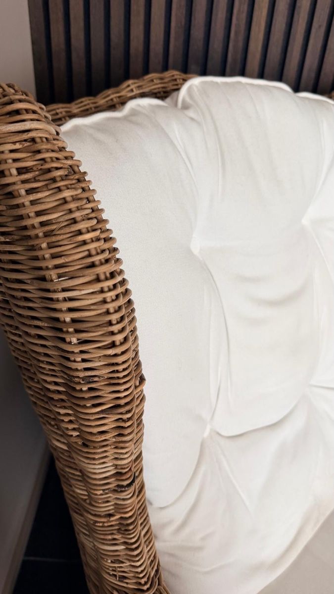 Riviera Maison Poltrone: Rattan-Sessel, -Hocker und -Beistelltisch – Usato da Udligenswil venduto da Francod 2