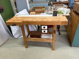 Hobelbank Sideboard Badmöbel Schubladen restauriert börnie's