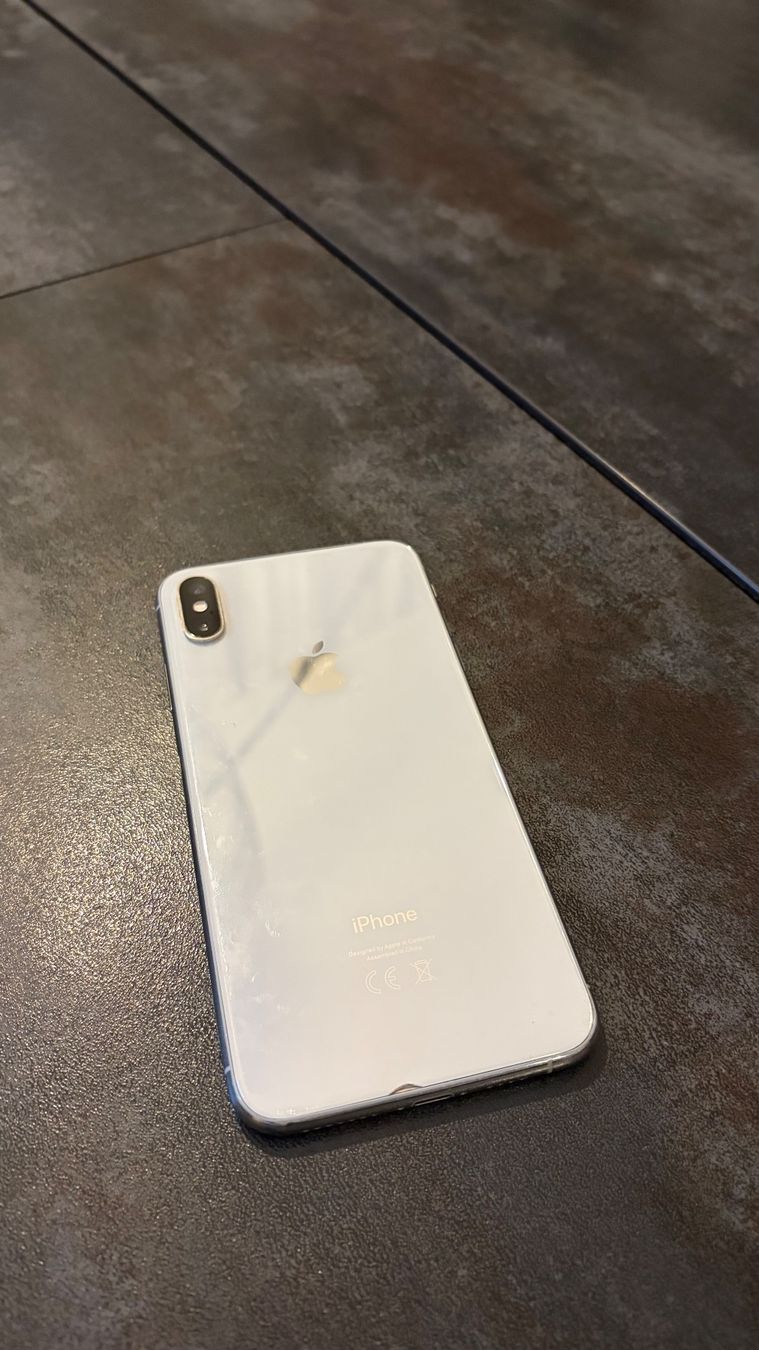 Apple Telefoni cellulari / Smartphones: Das ist ein Apple iPhone der X-Generation – Usato da Zürich venduto da mat_bcg2