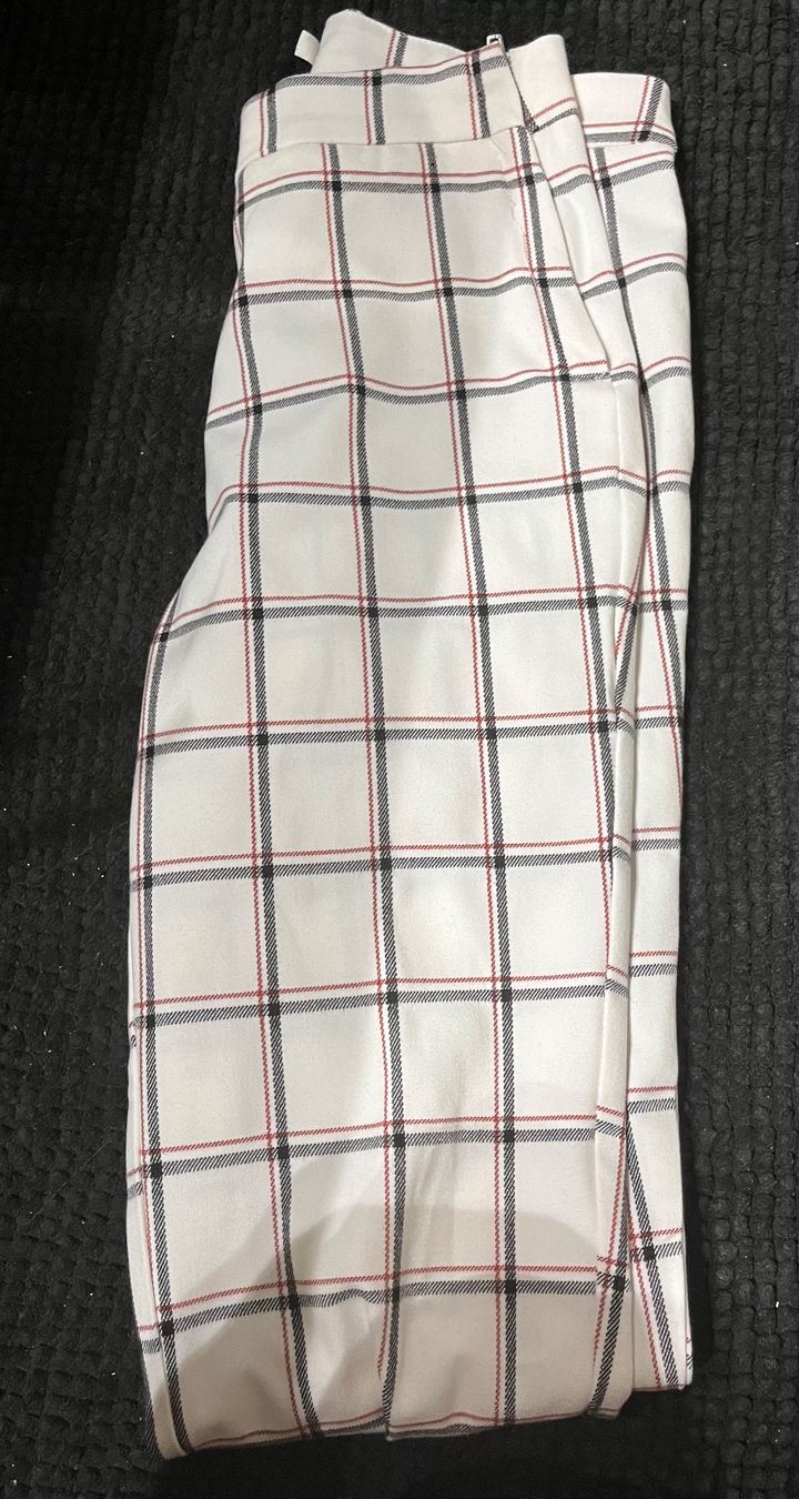 Stradivarius Hosen: Pantaloni marca Stradivarius TG XS – Gebraucht aus Sementina von Bra_momo79 1