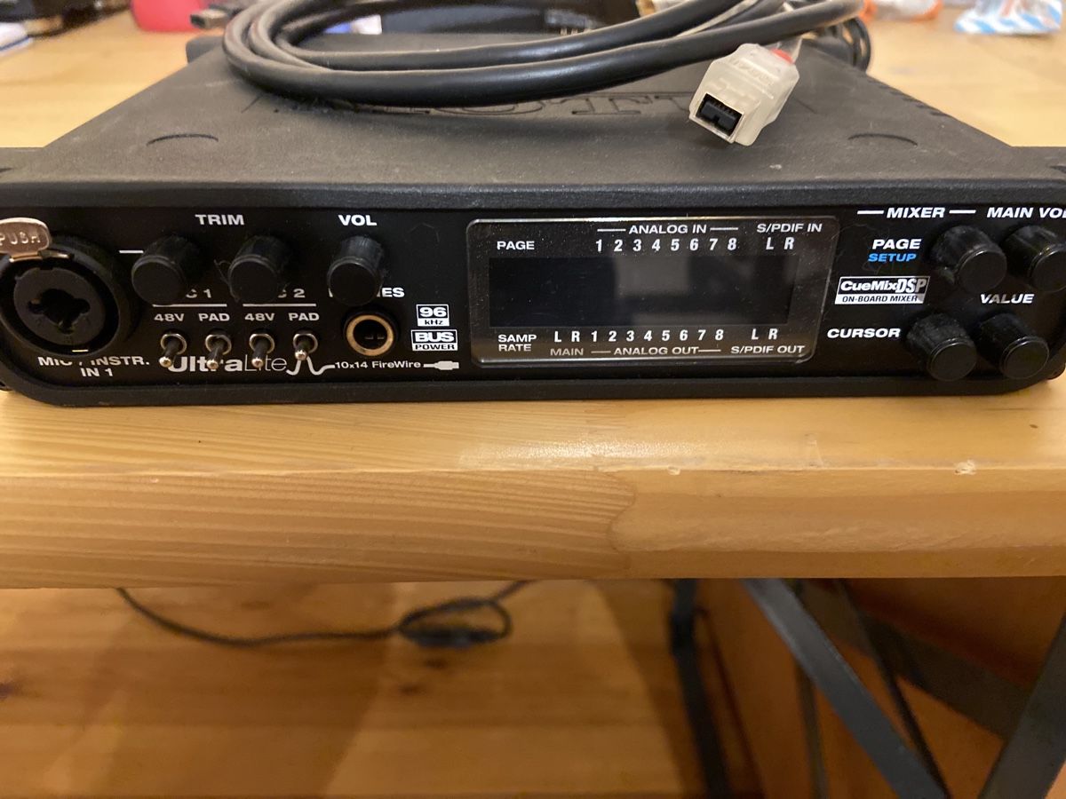 Registratori: UltraLite Firewire Audiointerface 10 In/14 Out – Usato da Hornussen venduto da edi_skrad 1