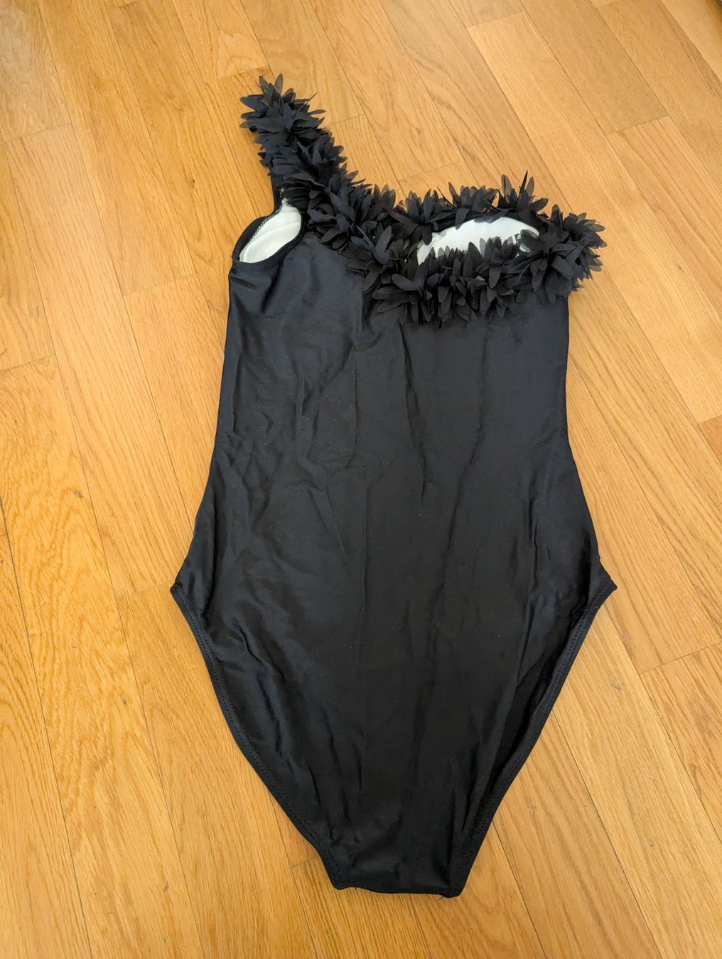Costumi da bagno & Bikini: Schwarzer Badeanzug, neuwertig mit Blumen, Grösse 36 – Nuovo (secondo la descrizione) da Zug venduto da vik_8fdf 2