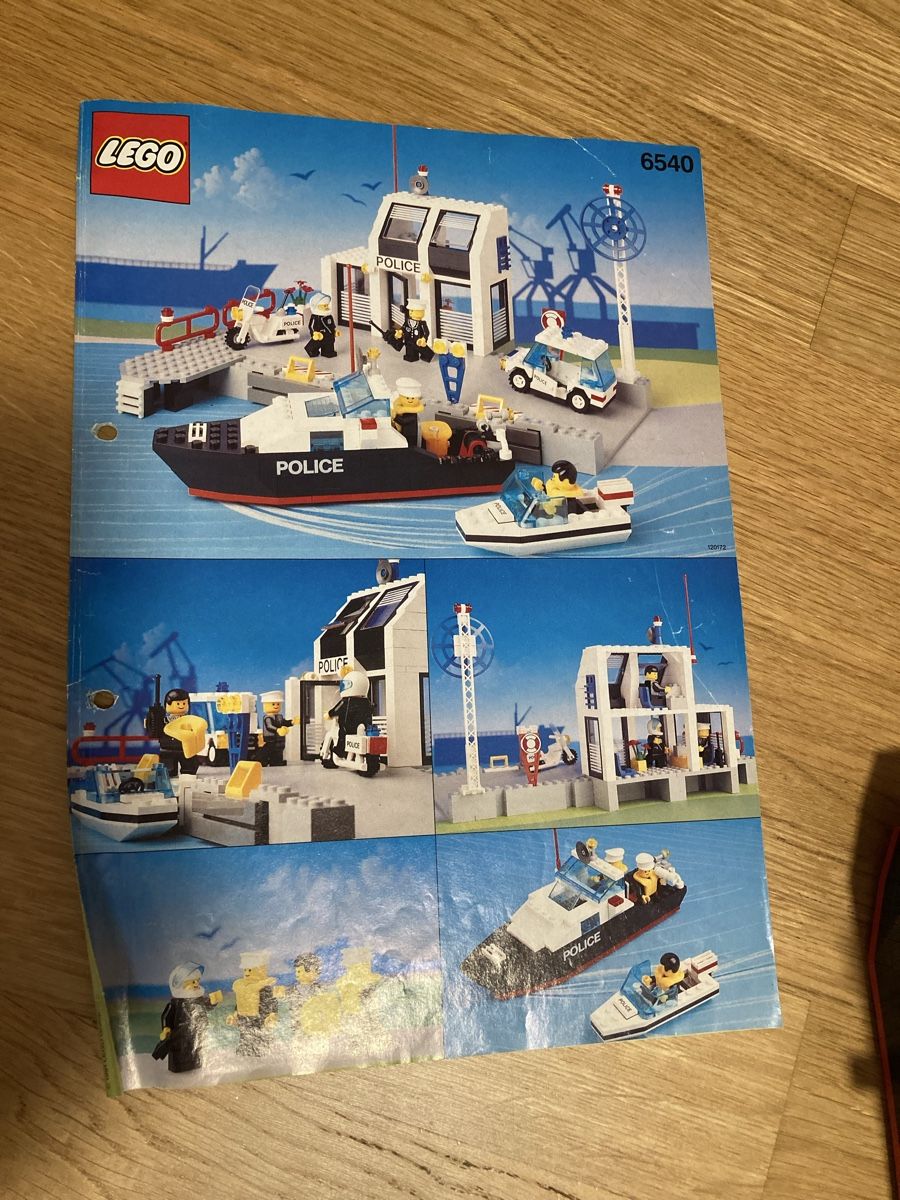 Lego Kit di costruzioni: LEGO 6540 Polizeistation mit Schiff und Motorrad – Usato da Staad SG venduto da gab_7dr9 4
