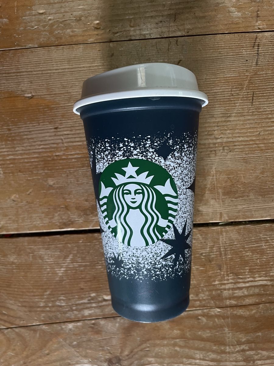 Behälter & Ähnliches: Farbwechselnder Sturbucks Becher – Gebraucht aus Fankhaus (Trub) von coucal
