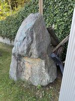 Stein/Findling ca. 160x120x100cm (HxBxT)