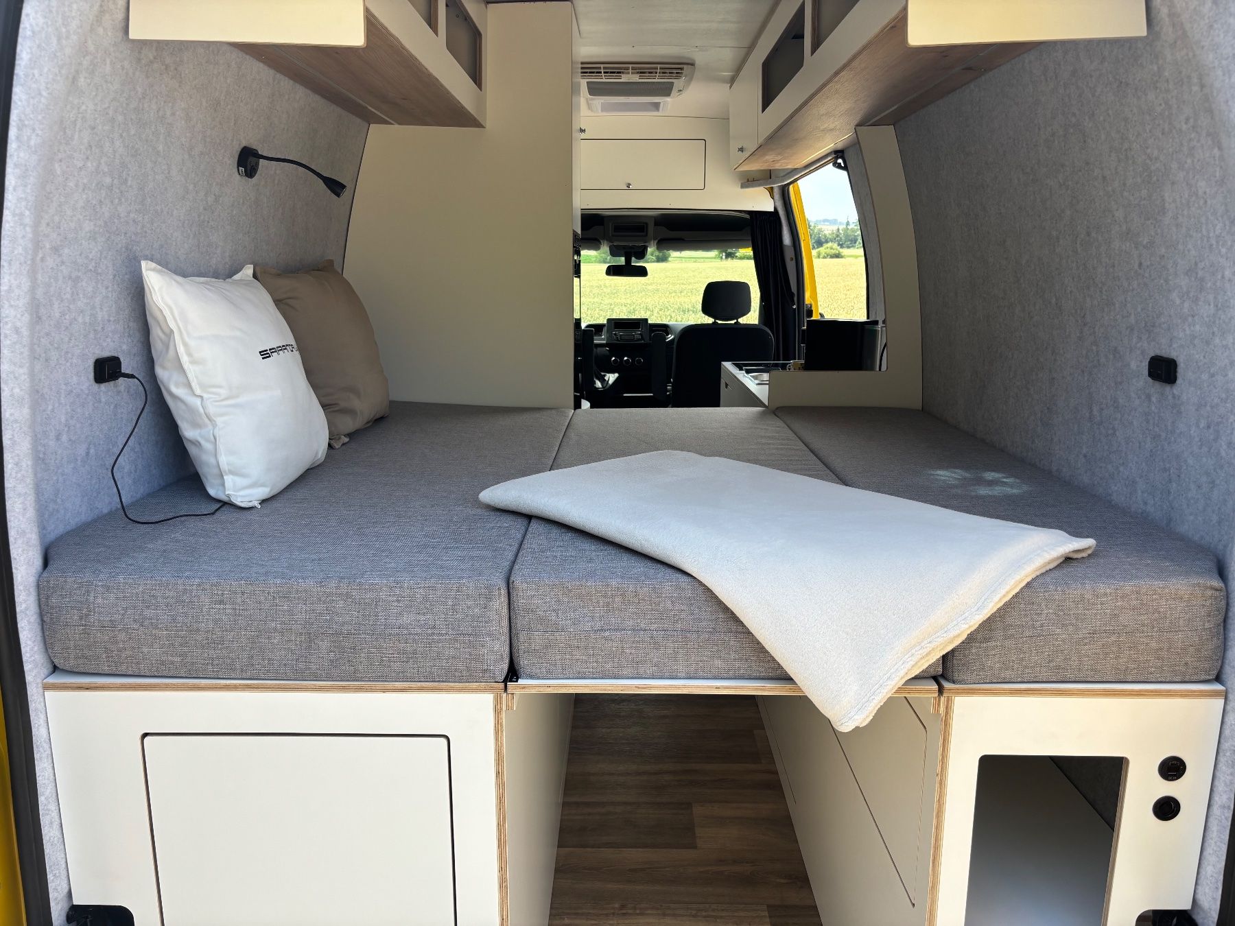 Renault Veicoli da campeggio: Renault Master Saranda Beach Camper Wohnmobil – Usato da Winterthur venduto da CamperBau 7
