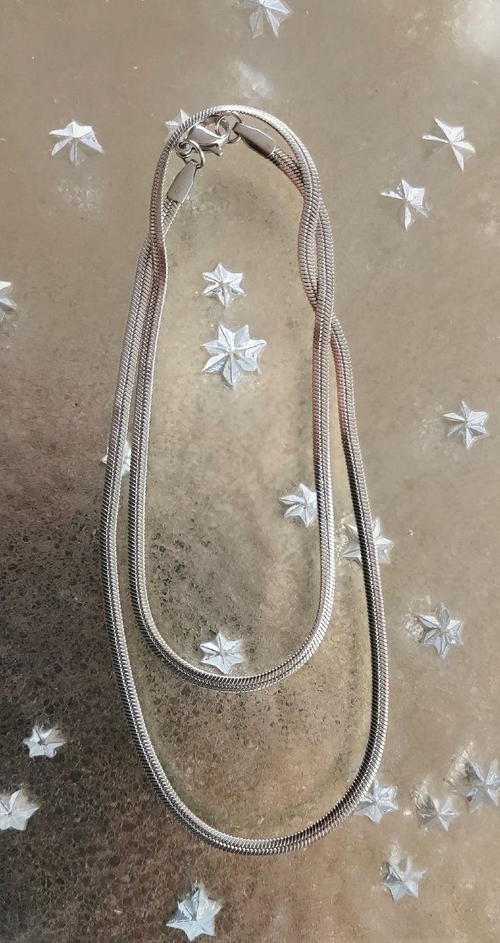 Catenine: Silberfarbene Halskette, Schlangenkette, Modeschmuck, Top! – Nuovo (secondo la descrizione) da Ettenhausen TG venduto da CH2300 1