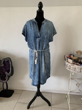 Sommerliches Tencel Kleid in Jeans Optik,, M, Clochard, NEU