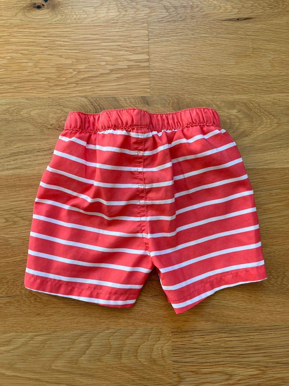 Costumi da bagno: Vertbaudet Badeshort, Gr. 86 – Usato da Interlaken venduto da fbnscl 3