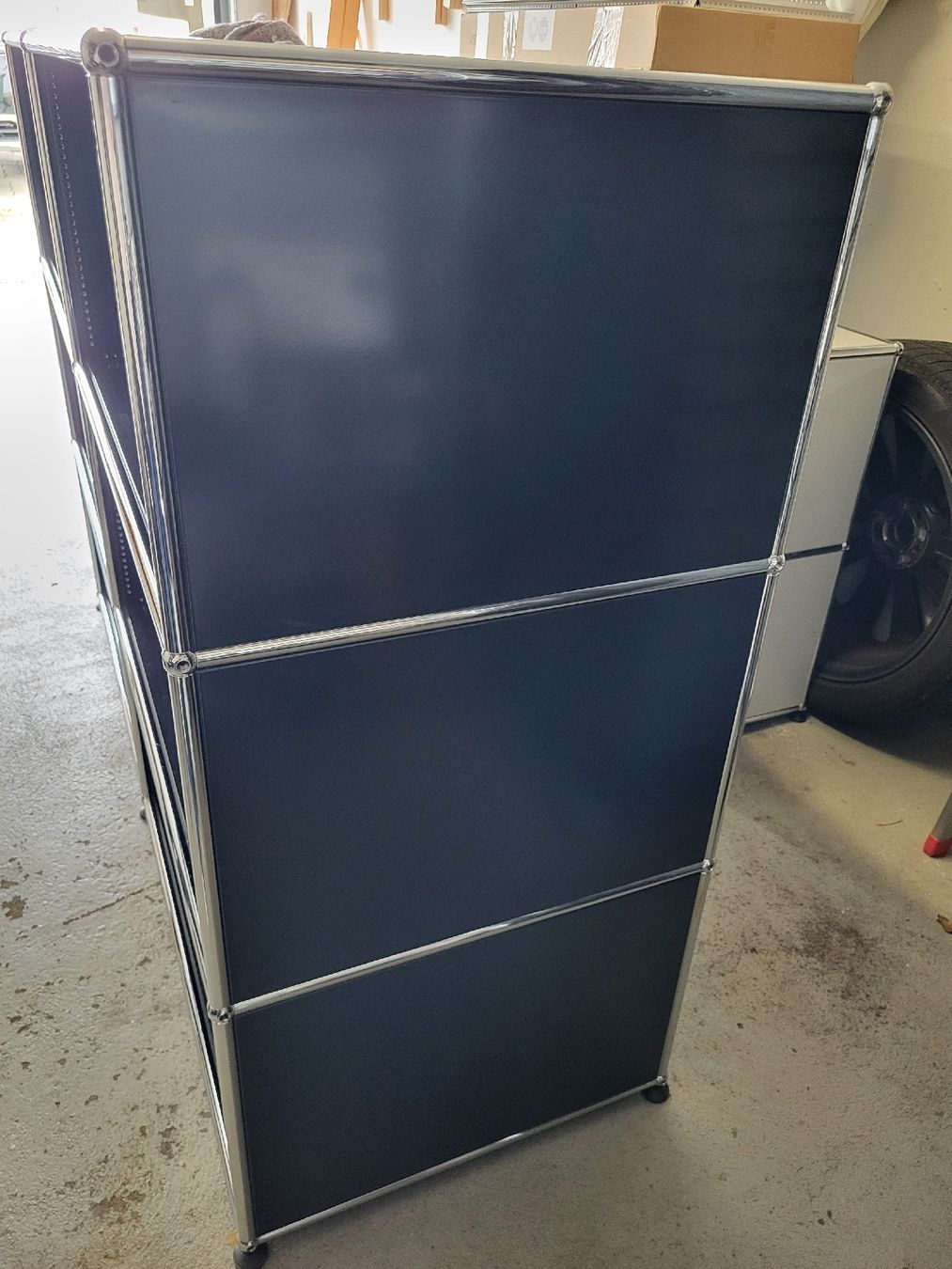 Scaffali: USM Regal Schwarz – Usato da Dietlikon venduto da Yul_yy9w 2