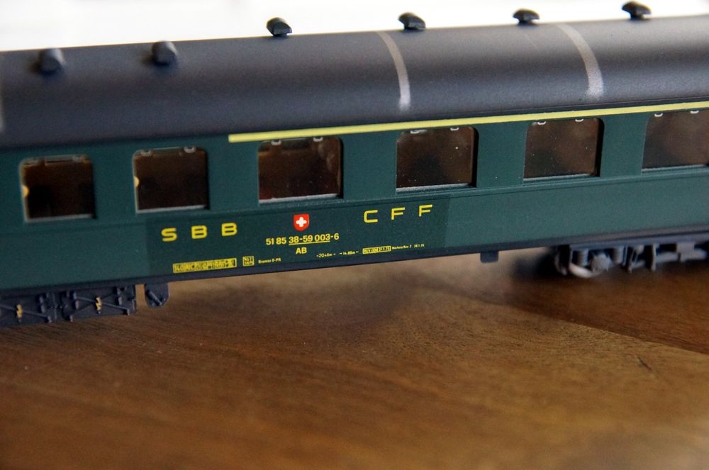 Metropolitan Modelleisenbahnen: Metrop/API 7090 C - SBB Personenwagen 1.-2. Klasse UIC – Gebraucht aus Schönenwerd von Steidi 4
