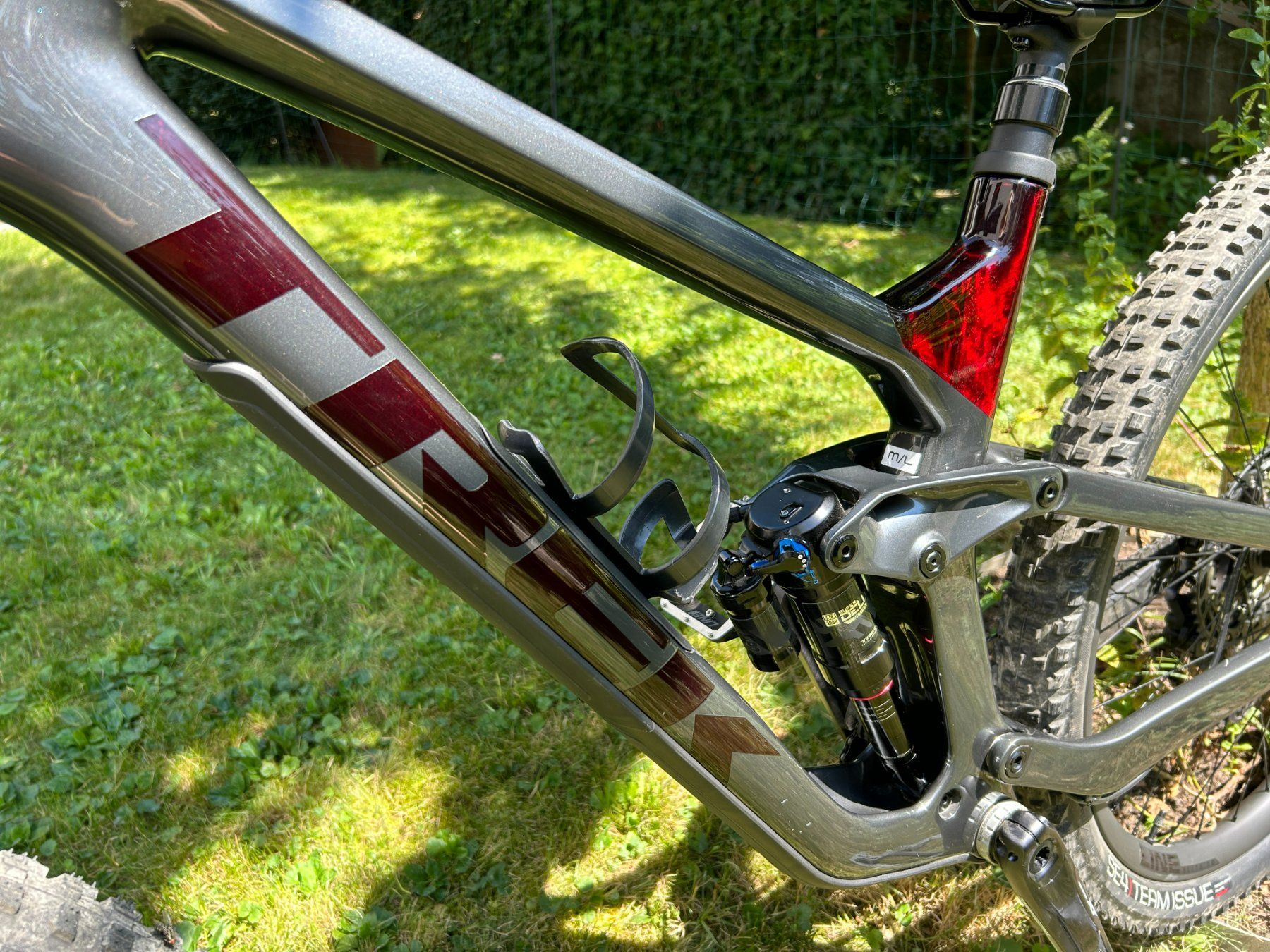 Trek Biciclette: Mountainbike TREK Slash 9.8 XT – Nuovo (secondo la descrizione) da Seengen venduto da sim_8y7g 1
