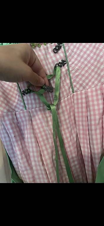 Vestiti: Dirndl – Usato da Frutigen venduto da Petra.Schmid 1