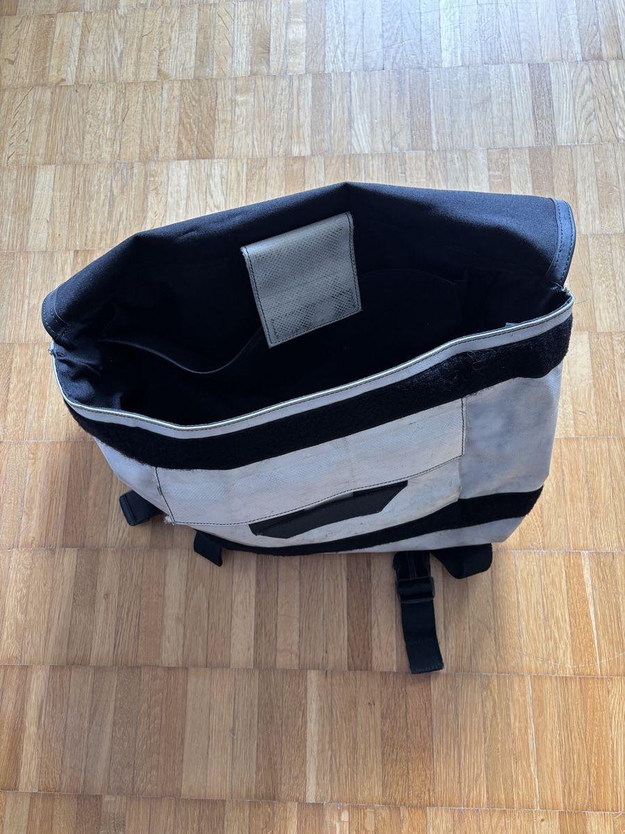 Freitag Borse: Freitag Messenger Bag – Usato da Uster venduto da ifree 2
