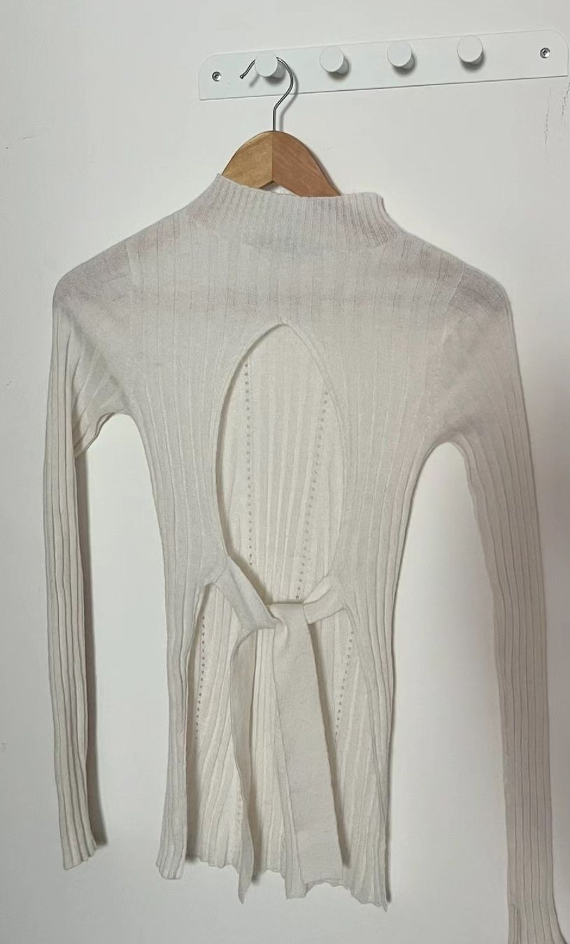 Allsaints Pullover & Sweatshirts: AllSaints Damenpullover, Gr. M, weiss, Rückenausschnitt – Gebraucht aus Zürich von Sakura888 6