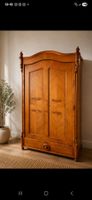 Antiker Schrank furniert mit Schublade guter Zustand