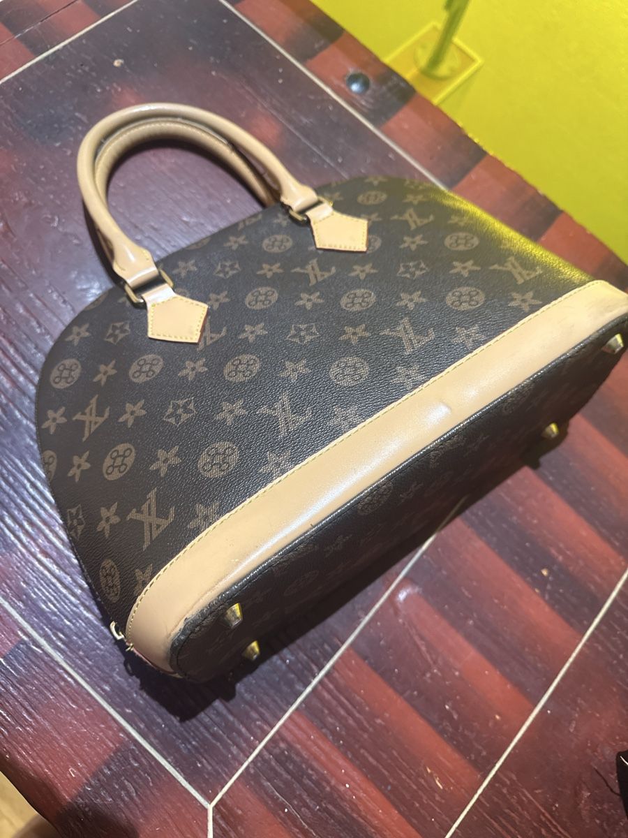 Sacs femmes: Handtasche – D'occasion à Horriwil par Carrera68