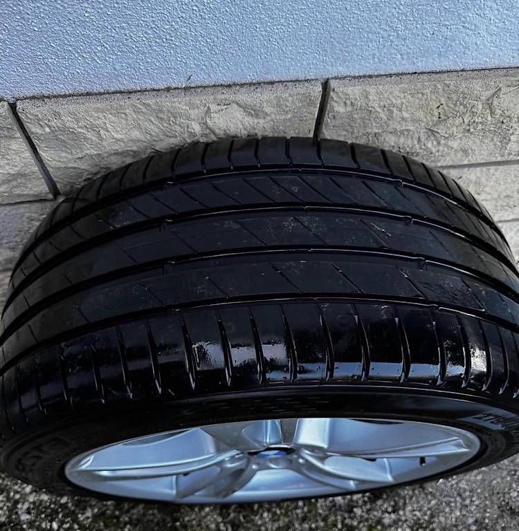 Pneumatici & Ruote complete: 4 roues complètes BMW X3 xDrive20d – Usato da Vernier venduto da mor_6h2s 1
