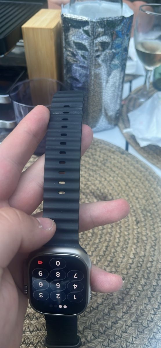 Orologi: Apple Watch Ultra 3 – Nuovo (secondo la descrizione) da Aire-la-Ville venduto da xgr_t5ll 2