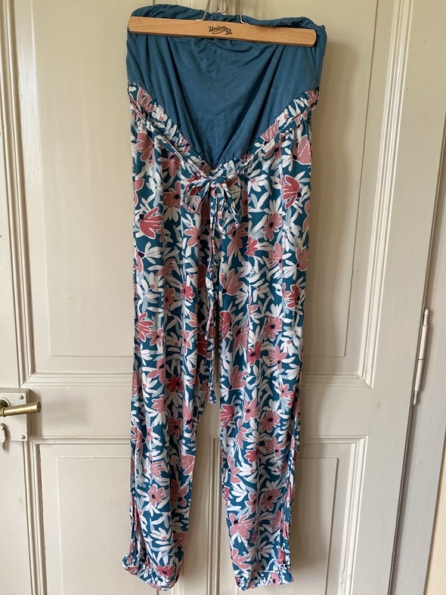 Vertbaudet Pantaloni: Pantalon de grossesse 38 – Usato da Fribourg venduto da noh_8sl2