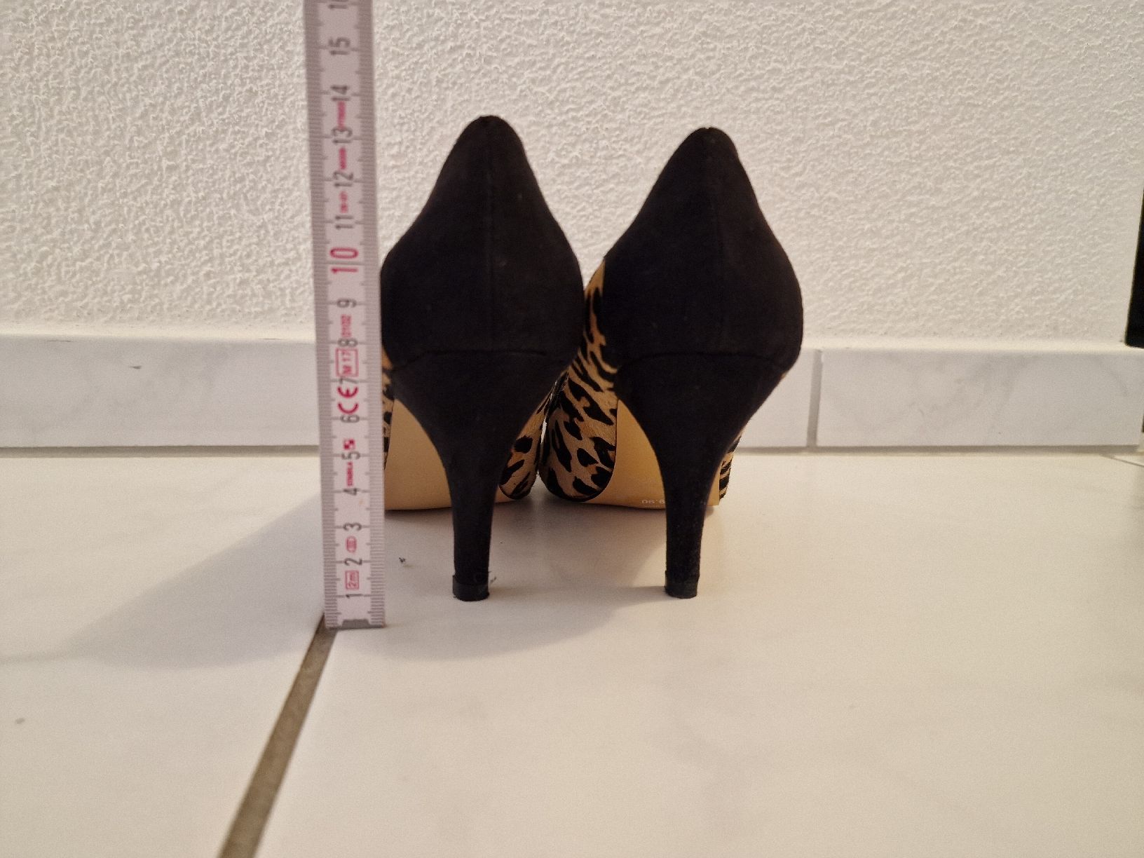 Scarpe da donna: Neue Pumps Gr. 38 – Nuovo e nell'imballaggio originale da Beinwil (Freiamt) venduto da LordS.09 3