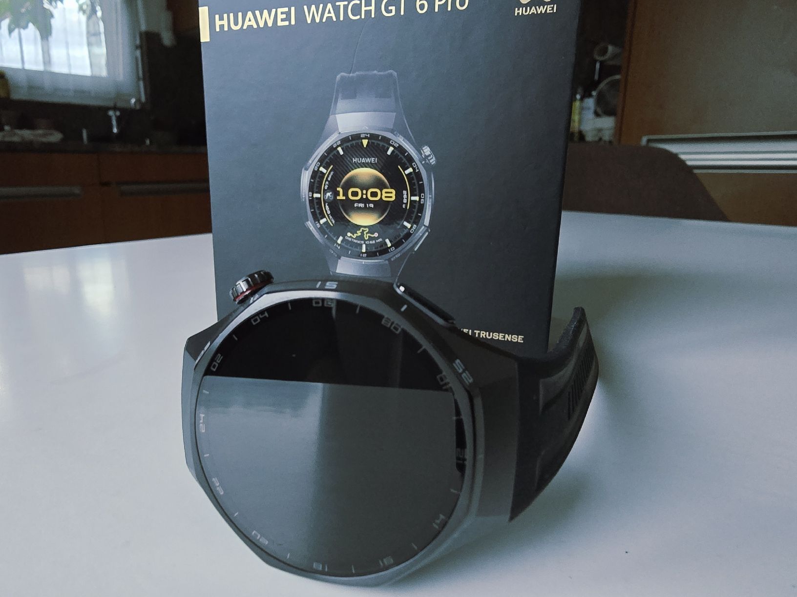 Huawei Smartwatch: Huawei Watch GT 6 Pro – Nuovo (secondo la descrizione) da Embrach venduto da josmijono