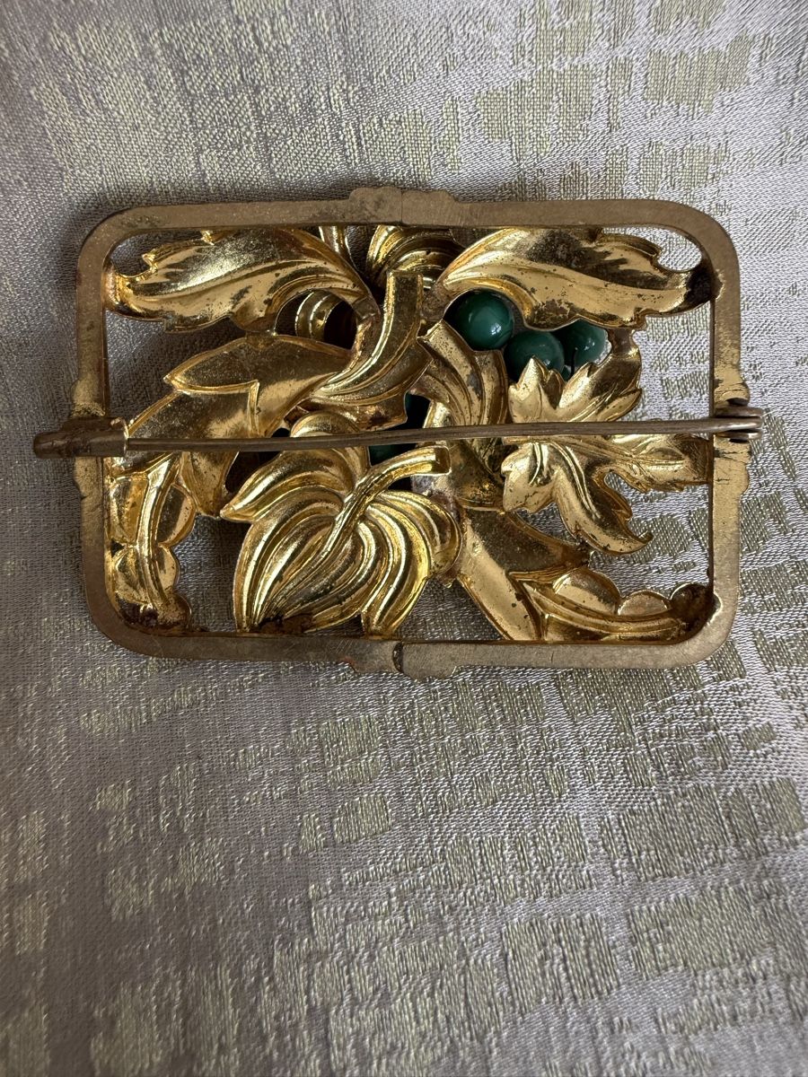 Spille & Fermagli: Vintage Brosche goldfarben mit Trauben – Usato da Zürich venduto da Elena_8 2