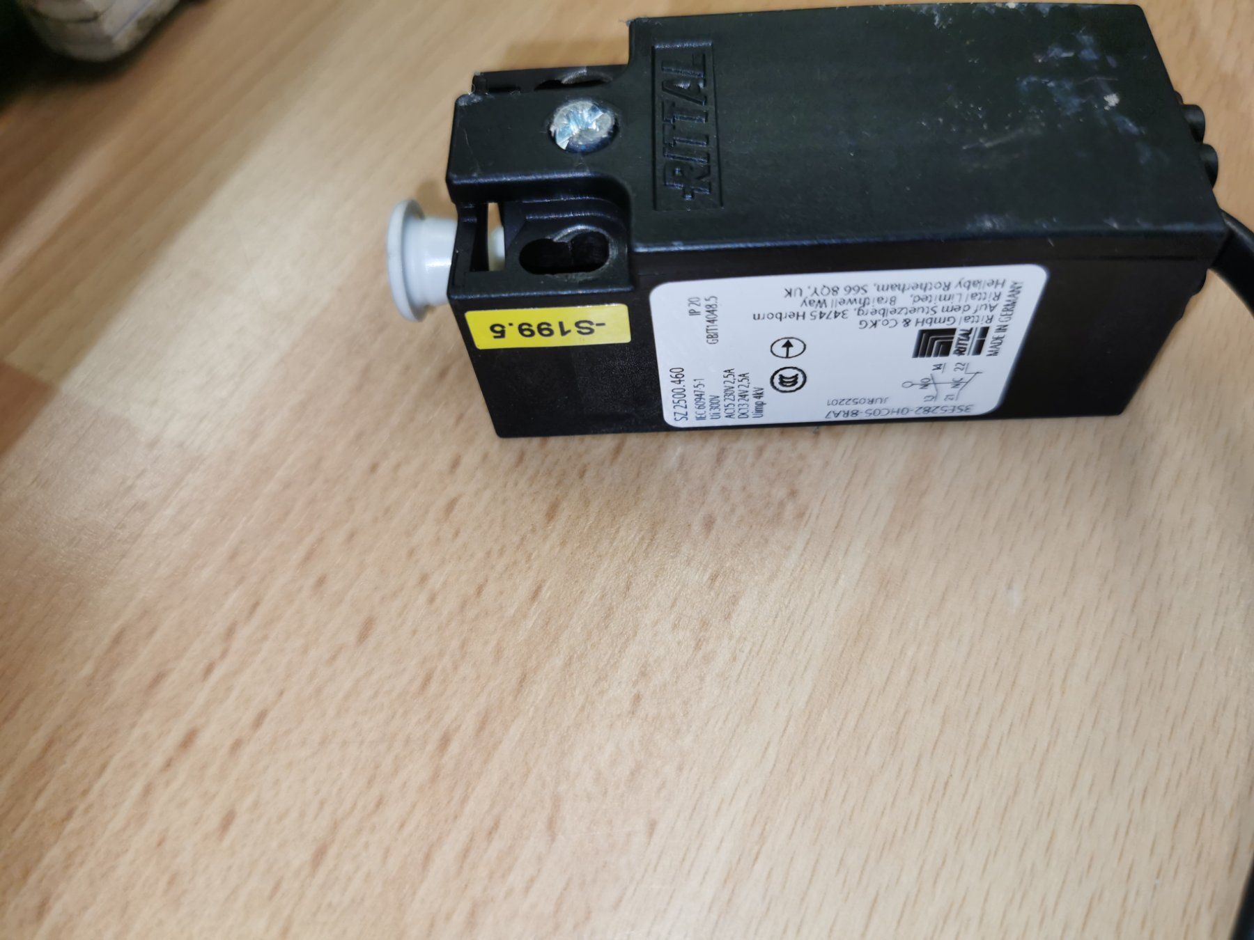 Rittal Lampade: Rittal Leuchte Gehaeuseleuchte Kompaktleuchte Top Zustand! – Usato da Niederlenz venduto da Chevy_V8 5